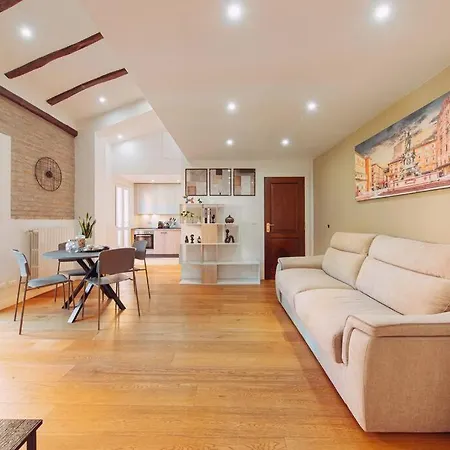 Lägenhet Loft Santo Stefano-sant'orsola