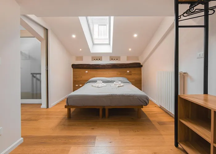 شقة Loft Santo Stefano-sant'orsola